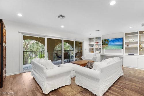 1210-3360 10th St N, NAPLES, FL, 34103-3817 | Card Image