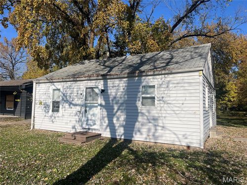 817 Sparks Ave, Cahokia, IL, 62206-1932 | Card Image