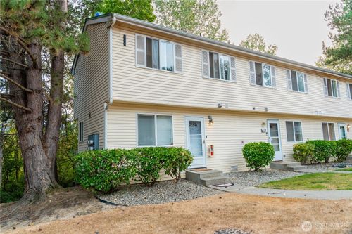 42-833 Sw Sunset Blvd, Renton, WA, 98057-2296 | Card Image