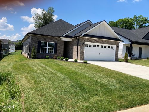 225 Dry Kiln Ct, Johnson City, TN, 37615-2316 | Card Image