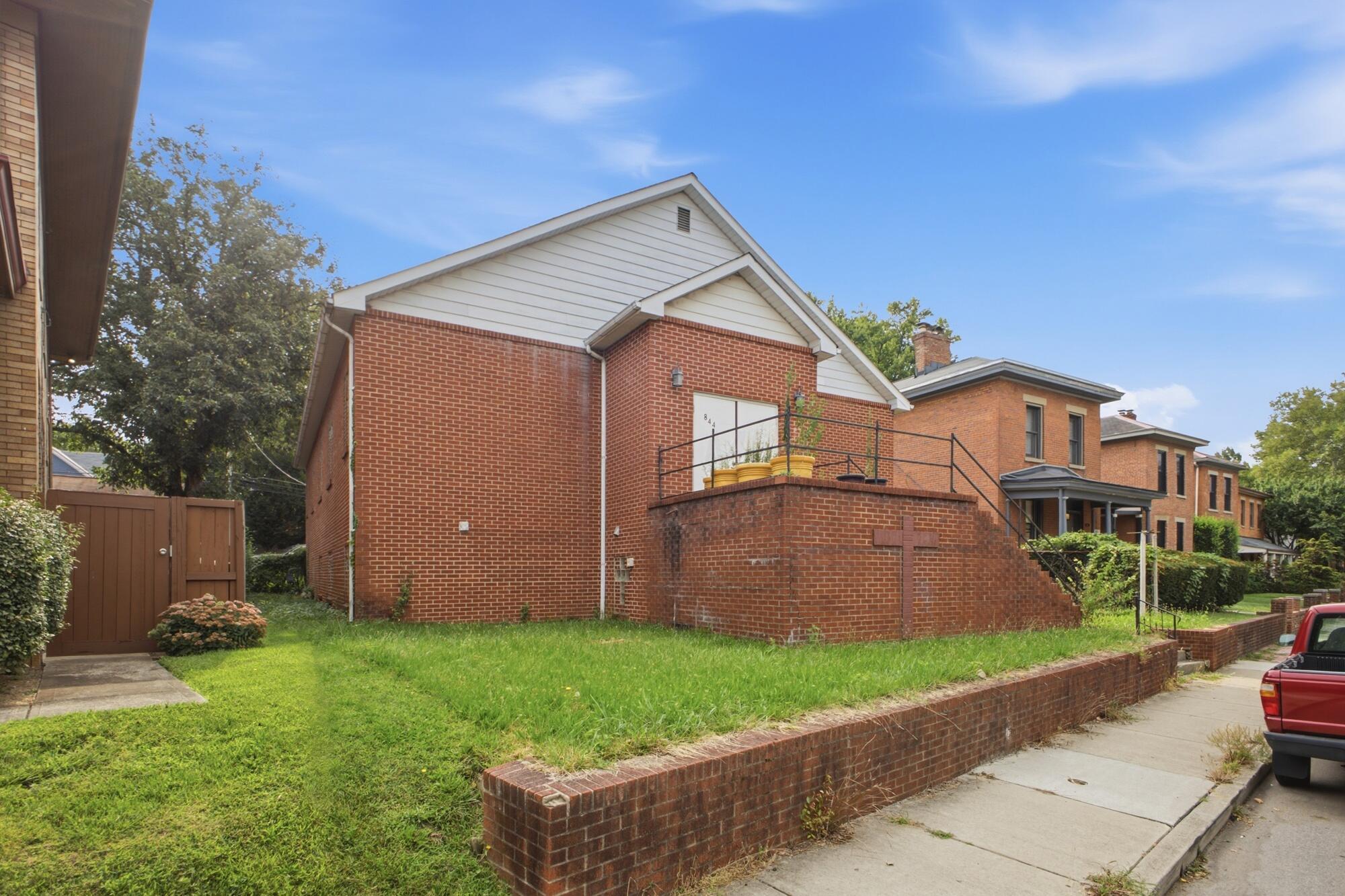 Commercial Sale in Columbus 4