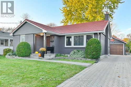 40 Elizabeth Cres, Belleville, ON, K8N1K5 | Card Image