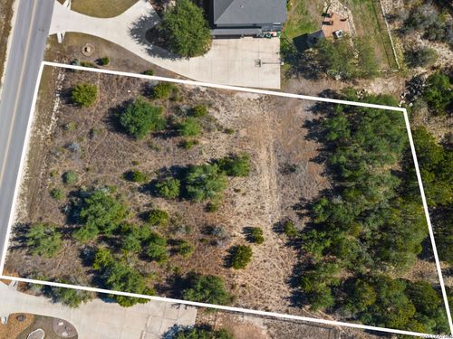 344 Quest Ave, Spring Branch, TX, 78070-5286 | Card Image