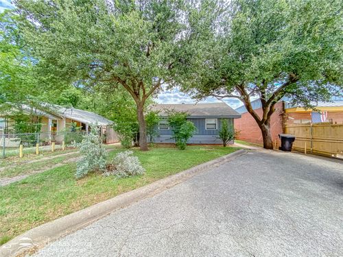 3033 S 7th St, Abilene, TX, 79605-2943 | Card Image