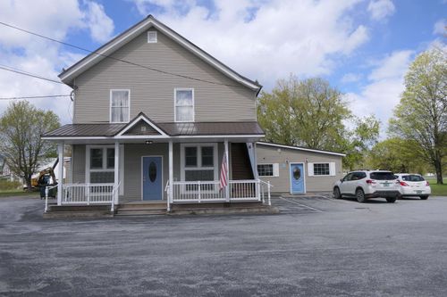 5 Gore Rd, Highgate Center, VT, 05459-4056 | Card Image