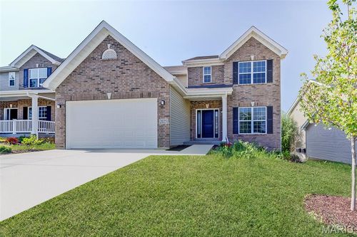 2025 Maryland Oaks Cir, Saint Louis, MO, 63146-3080 | Card Image