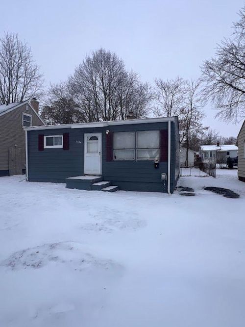 3124 Sloan St, Flint, MI, 48504-3242 | Card Image