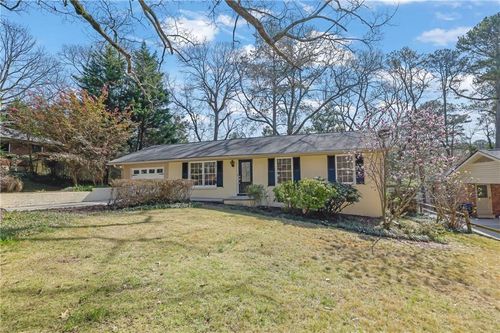 2685 Warwick Cir Ne, Atlanta, GA, 30345-1633 | Card Image