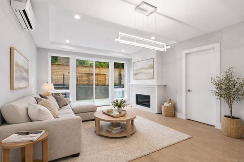 103-990 Doumac Ave, Saanich, BC, V8Y1M4 | Card Image