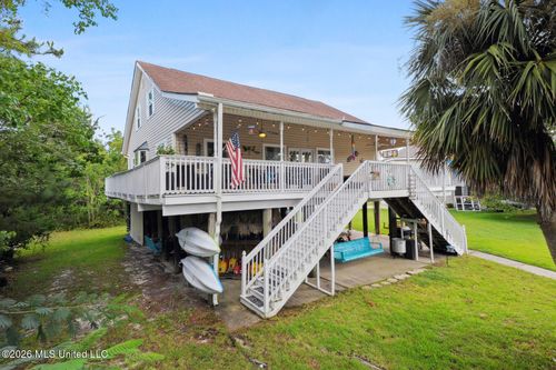 15012 Mary St, Kiln, MS, 39556-8135 | Card Image