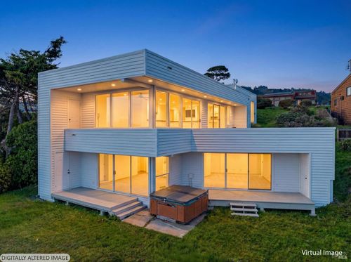 14800 Navarro Way, Manchester, CA, 95459-8990 | Card Image