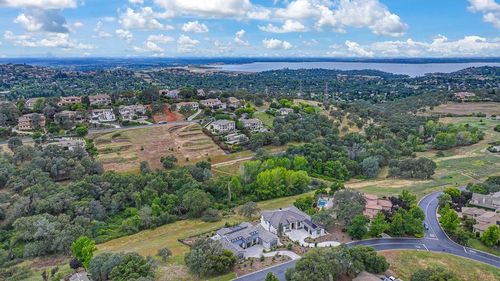 3950 Errante Dr, El Dorado Hills, CA, 95762-7723 | Card Image