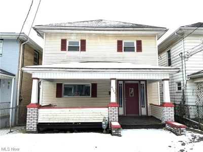 View of front facade featuring covered porch | Image 1