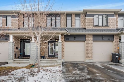 129 Turquoise St, Rockland, ON, K4K0L6 | Card Image