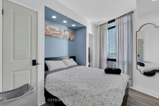 2308 - 3 Navy Wharf Crt, Condo with 3 bedrooms, 2 bathrooms and 1 parking in Toronto ON | Image 20