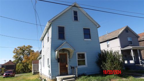 1146 Wallis Avenue, Farrell, PA, 16121 | Card Image