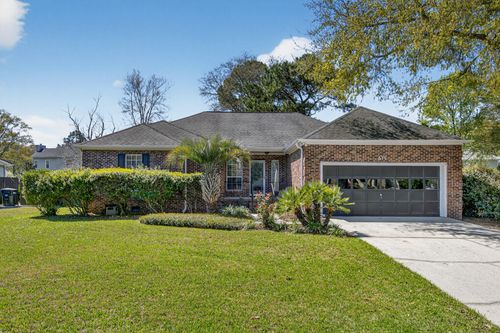 611 Fishermans Bnd, Mount Pleasant, SC, 29464-8140 | Card Image