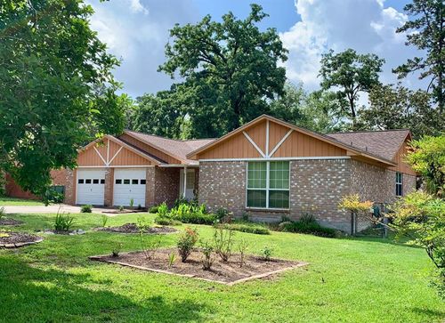 212 Wellwood Ln, Conroe, TX, 77304-2524 | Card Image