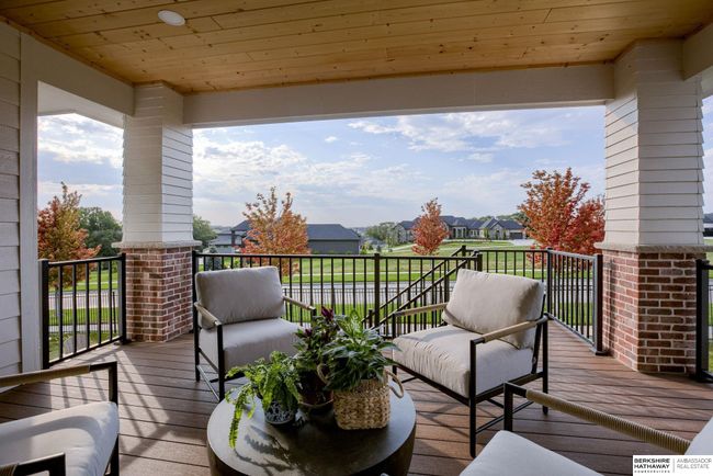 3319 S 209 Th St, Home with 3 bedrooms, 3 bathrooms and 3 parking in Elkhorn NE | Image 4