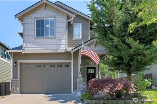 3758 Maritime Dr Sw, Bremerton, WA, 98312-5021 | Card Image