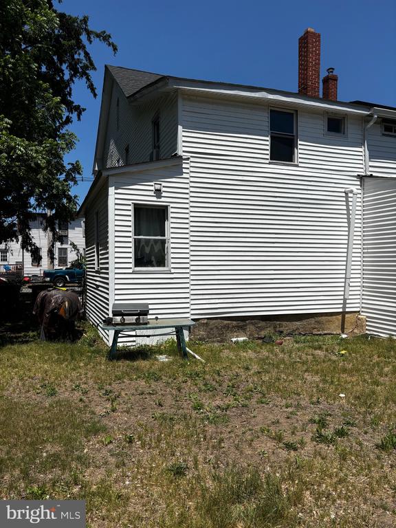 Residential Income in MOUNT HOLLY 4