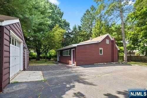 51A N Kinderkamack Rd, Montvale, NJ, 07645-2151 | Card Image