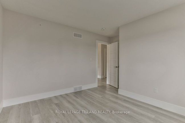 51 Elliot St, House other with 6 bedrooms, 3 bathrooms and 2 parking in Strathroy ON | Image 33