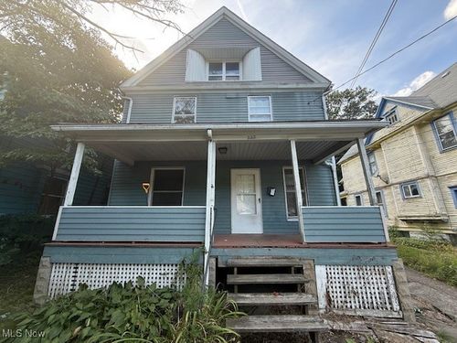 222 Rhodes Ave, Akron, OH, 44302-1457 | Card Image