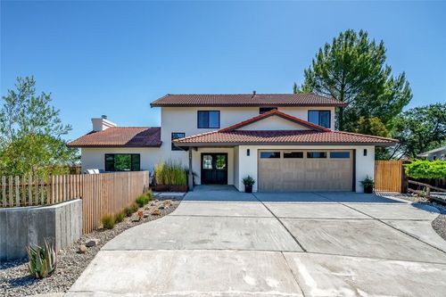 34 Terrace Hill Dr, Paso Robles, CA, 93446-2053 | Card Image