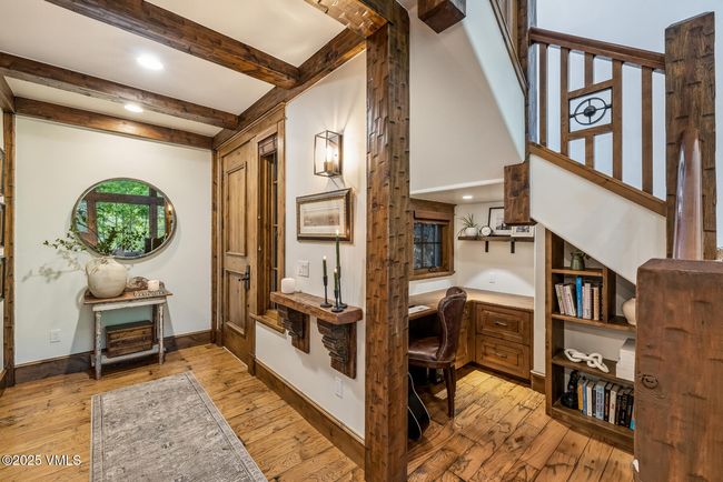 922 June Creek Rd, Home with 3 bedrooms, 4 bathrooms and null parking in Edwards CO | Image 5