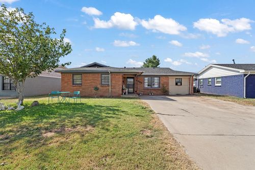 4309 Versailles Dr, Midland, TX, 79703-7041 | Card Image
