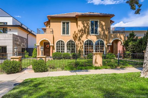 563 Clayton St, Denver, CO, 80206-4232 | Card Image