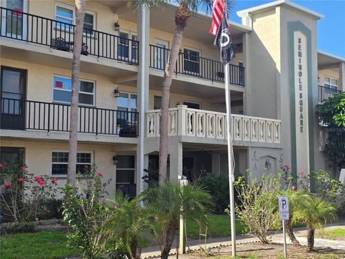 apt-105-11700 Park Blvd, SEMINOLE, FL, 33772-5207 | Card Image