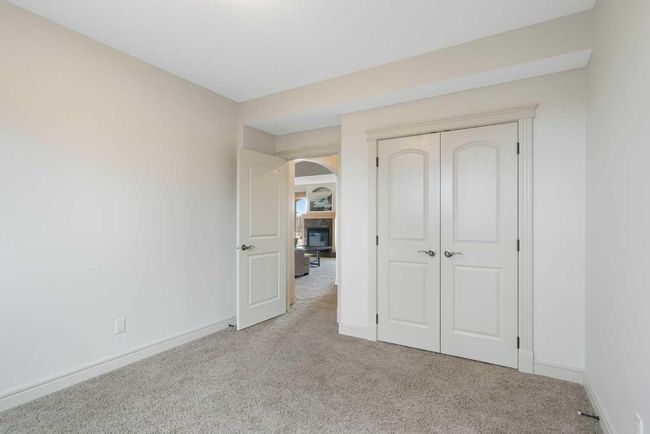 104 Grizzly Rise, House other with 6 bedrooms, 5 bathrooms and null parking in Cochrane AB | Image 33