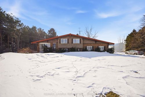 4473 Aberarder Line, Camlachie, ON, N0N1E0 | Card Image