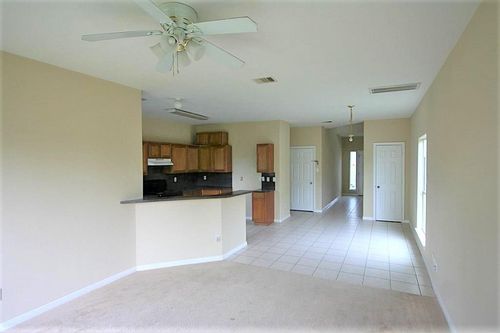 b-9606 Ashville Dr, Houston, TX, 77051-3269 | Card Image