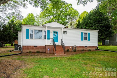 2711 Springbrook Cir, Gastonia, NC, 28052-6041 | Card Image
