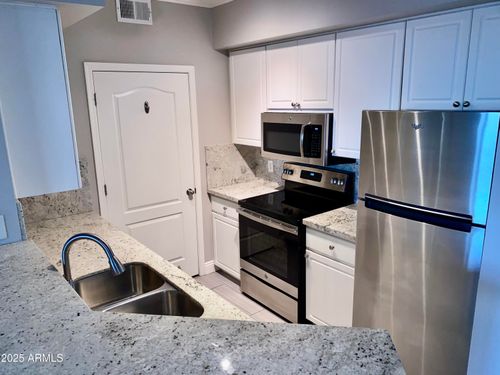 477-1701 E Colter St, Phoenix, AZ, 85016-3363 | Card Image