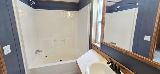 Tub and shower in primary bathroom.jpg | Image 22