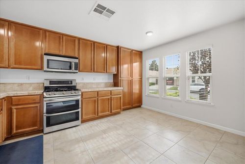 1498 Bushy Tail Street, Roseville, CA, 95747 | Card Image