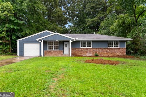 5270 Longmeadow Ln, South Fulton, GA, 30349-3106 | Card Image