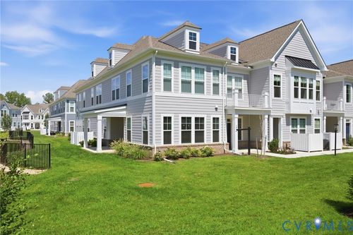 105-5300 Twisting Vine Ln, Glen Allen, VA, 23059-5991 | Card Image