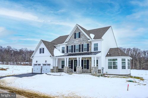 16 Mcknight Farm Ln, GLENMOORE, PA, 19343-1629 | Card Image