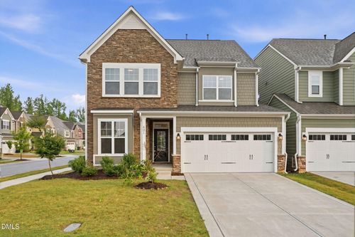 401 Ressler St, Holly Springs, NC, 27540-5811 | Card Image