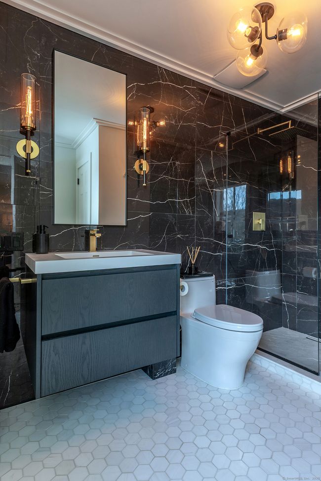 237 Baldwin Hill Rd, House other with 4 bedrooms, 4 bathrooms and 4 parking in New Preston Marble Dale CT | Image 20