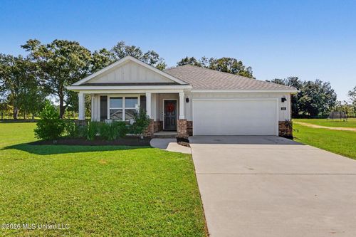 203 Mill Ct, Lucedale, MS, 39452-5421 | Card Image