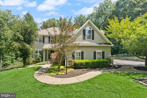 6734 Newcastle Ct, PORT TOBACCO, MD, 20677-3041 | Card Image