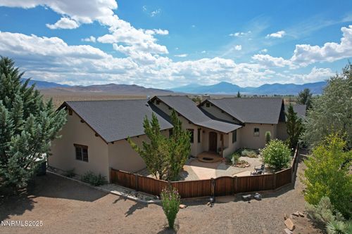 10 Dee Ct, Smith, NV, 89430-9422 | Card Image