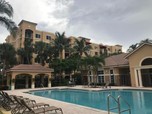 205-1000 Scotia Dr, Hypoluxo, FL, 33462-7036 | Card Image