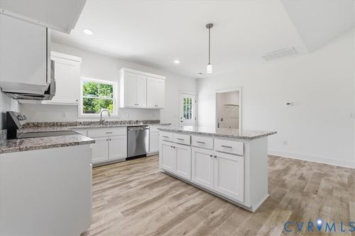 2206 Grant St, Hopewell, VA, 23860-3426 | Card Image